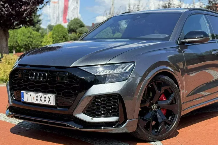 Audi rs-q8 zdjęcie 5