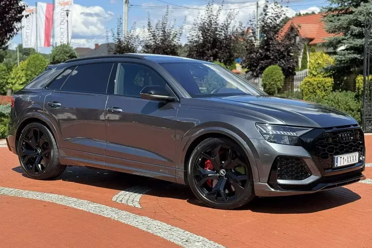Audi rs-q8 zdjęcie 8