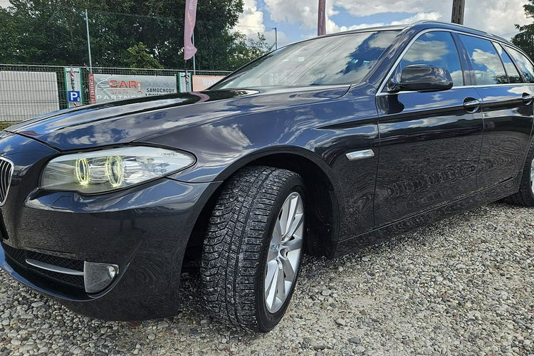 BMW 520 pack klim + navi ksenon skóra zdjęcie 3