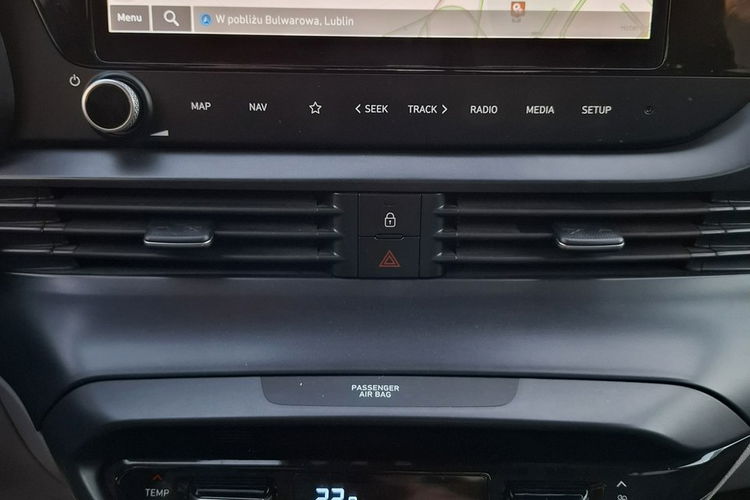 Hyundai Bayon Unikatowy. Benzyna / Hybryda. Manual. Niski, Oryginalny Przebieg. zdjęcie 13