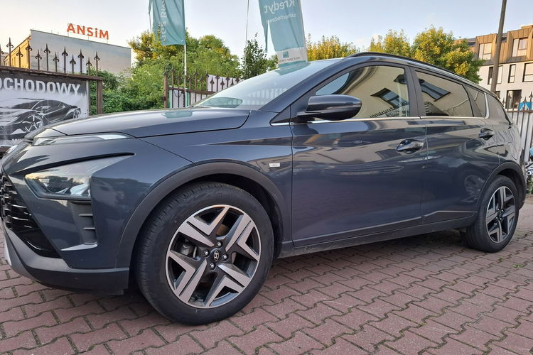 Hyundai Bayon Unikatowy. Benzyna / Hybryda. Manual. Niski, Oryginalny Przebieg. zdjęcie 2