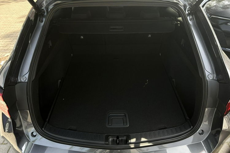 Toyota Corolla 1.8 Hybrid 140KM STYLE, salon Polska, gwarancja, FV23% zdjęcie 12