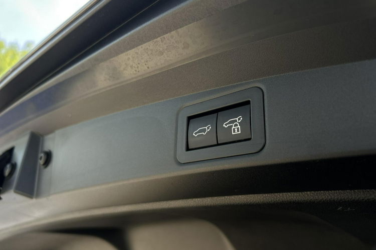 Toyota Corolla 1.8 Hybrid 140KM STYLE, salon Polska, gwarancja, FV23% zdjęcie 30