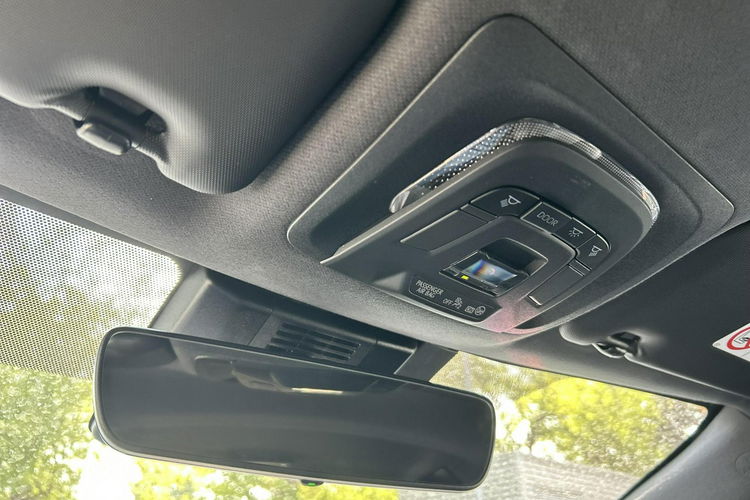 Toyota Corolla 1.8 Hybrid 140KM STYLE, salon Polska, gwarancja, FV23% zdjęcie 31