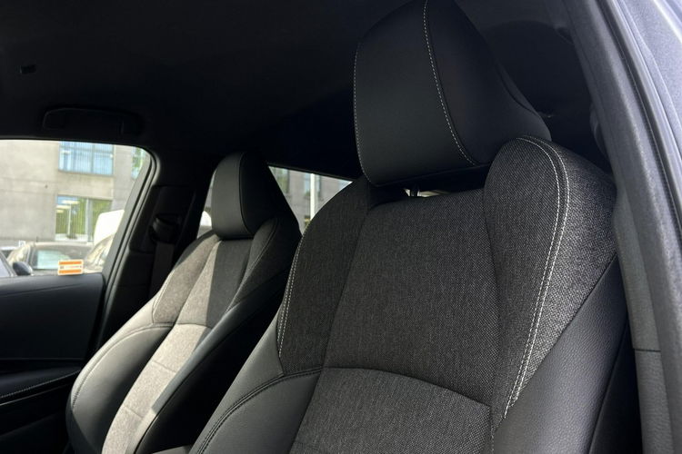 Toyota Corolla 1.8 Hybrid 140KM STYLE, salon Polska, gwarancja, FV23% zdjęcie 32