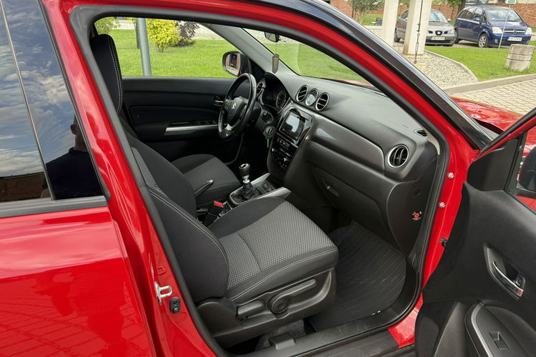 Suzuki Vitara Salon Polska. Grzane fotele. Kamera cofania. zdjęcie 14