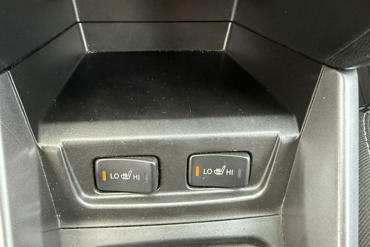Suzuki Vitara Salon Polska. Grzane fotele. Kamera cofania. zdjęcie 22