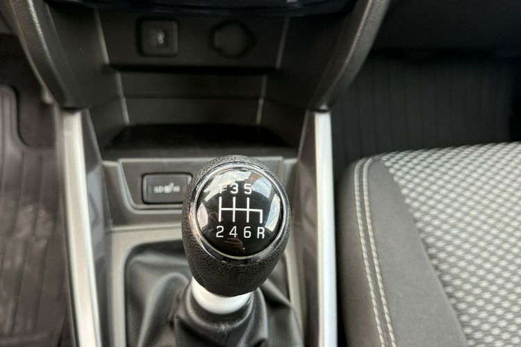 Suzuki Vitara Salon Polska. Grzane fotele. Kamera cofania. zdjęcie 24