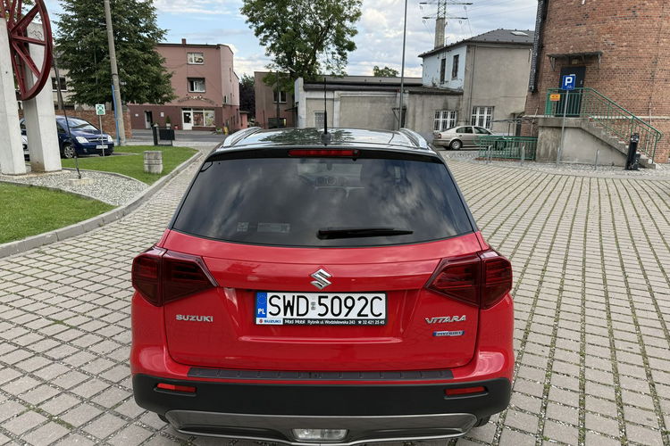 Suzuki Vitara Salon Polska. Grzane fotele. Kamera cofania. zdjęcie 8