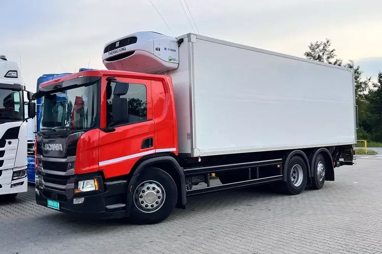P360 scania po kontrakcie złotym idealny stan chłodnia mroźnia T-1000R 370Tkm 6x2/4 zdjęcie 12