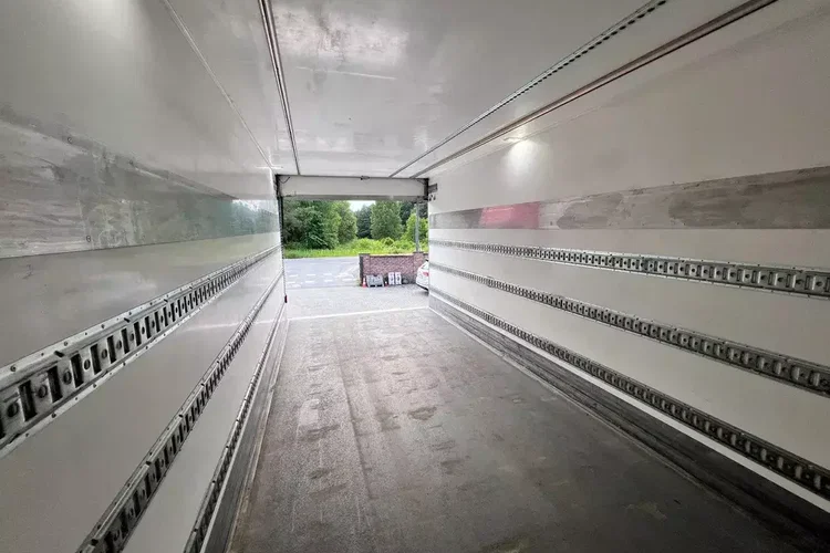 P360 scania po kontrakcie złotym idealny stan chłodnia mroźnia T-1000R 370Tkm 6x2/4 zdjęcie 29