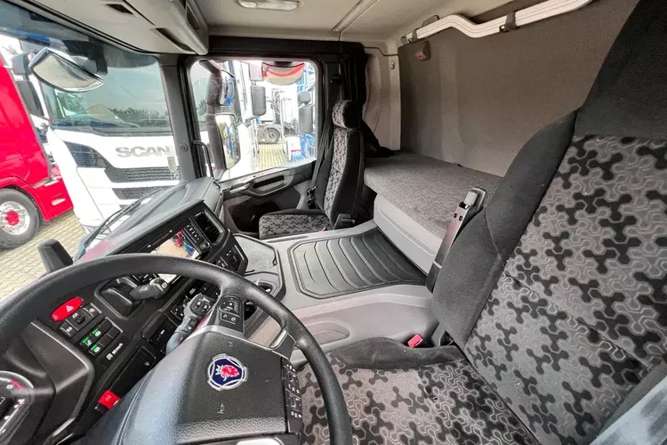 P360 scania po kontrakcie złotym idealny stan chłodnia mroźnia T-1000R 370Tkm 6x2/4 zdjęcie 31