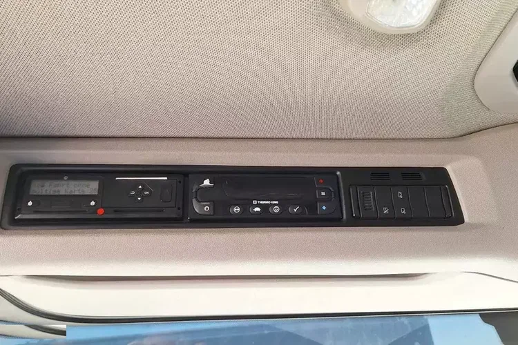 P360 scania po kontrakcie złotym idealny stan chłodnia mroźnia T-1000R 370Tkm 6x2/4 zdjęcie 38