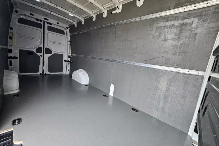 Volkswagen Crafter L3H2 74999zł NETTO 2.0 TDi/140KM zdjęcie 19