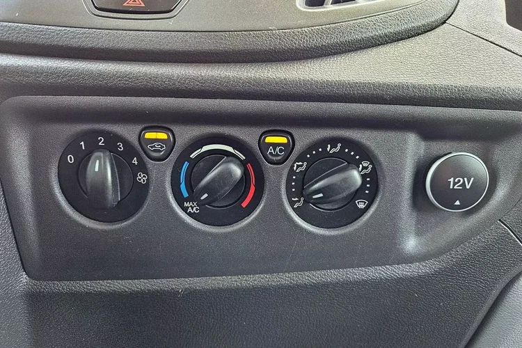 Ford transit Kontener 8 ePAL 69999zł NETTO 2.0 TdCi/131KM zdjęcie 26