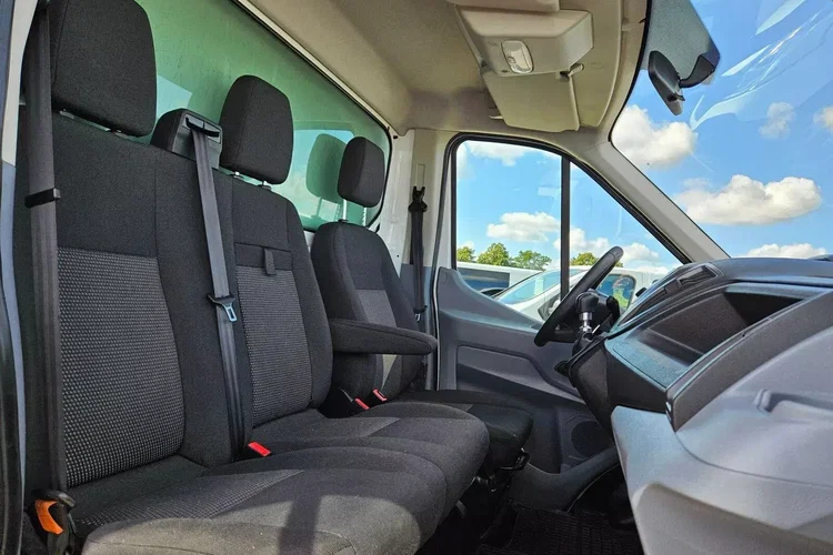 Ford transit Kontener 8 ePAL 69999zł NETTO 2.0 TdCi/131KM zdjęcie 27