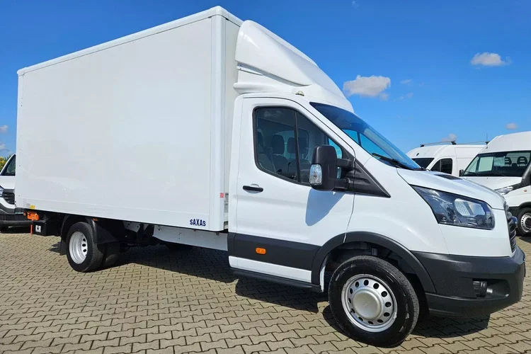 Ford transit Kontener 8 ePAL 69999zł NETTO 2.0 TdCi/131KM zdjęcie 3