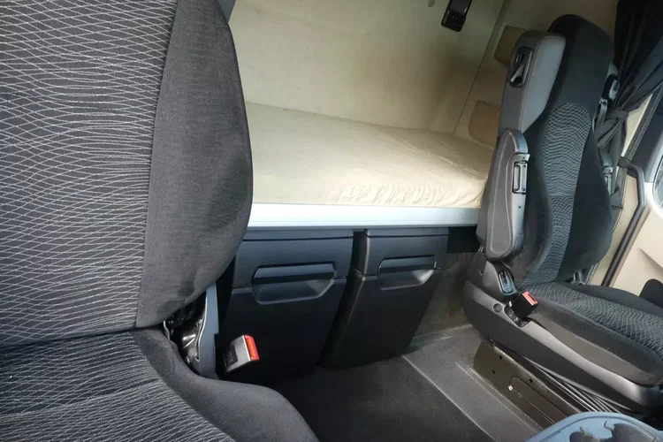 Mercedes ACTROS MP4 1836 / BDF / AUTOMAT / POD ZABUDOWĘ / zdjęcie 19