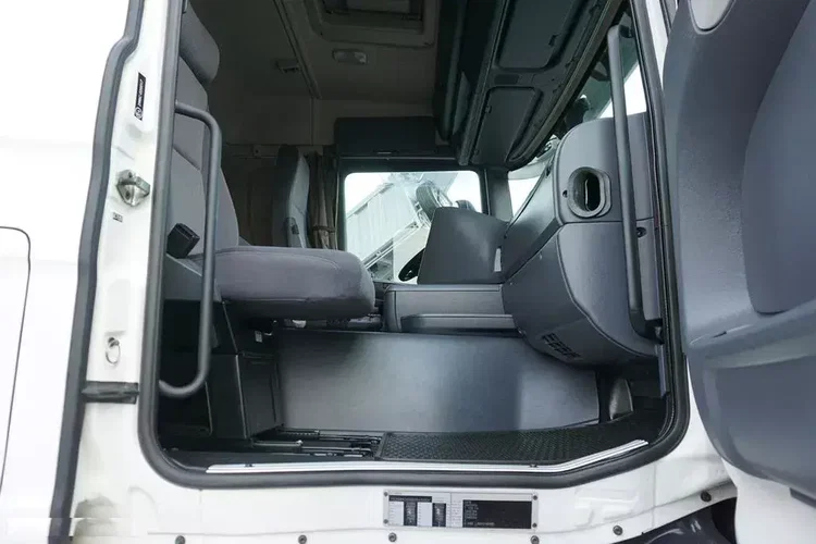 Scania G 480 / 8 X 2 / SKRZYNIOWY + HDS / HMF THOR - O K6 + JIB FJ 2000 K6 / WYSIĘG 33, 5 M zdjęcie 33