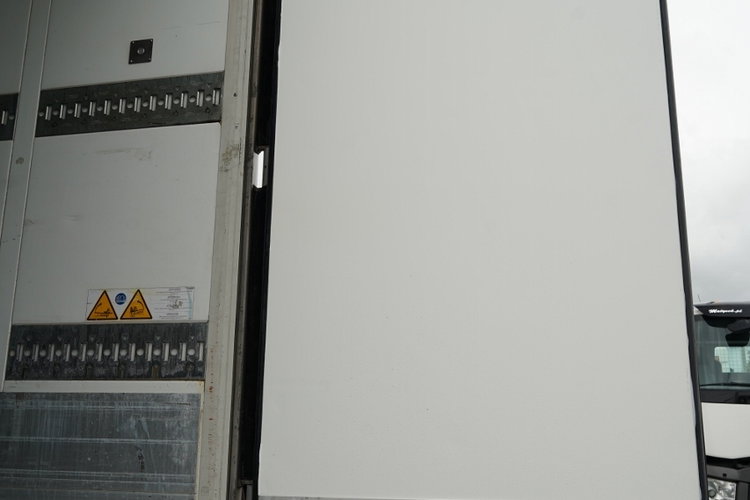 SCHMITZ / CHŁODNIA / THERMO KING SLX 300 / 2 OSIE PODNOSZONE / ALUFELGI  / SPROWADZONY zdjęcie 14