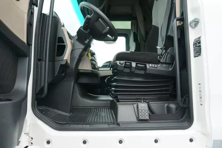MAN / TGX / 26.470 / ACC / E 6 / MP 5 / ZESTAW BDF 2 X 7.15 M , 7.45 M , 7.82 M zdjęcie 25