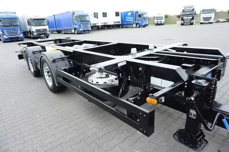 MAN / TGX / 26.470 / ACC / E 6 / MP 5 / ZESTAW BDF 2 X 7.15 M , 7.45 M , 7.82 M zdjęcie 35
