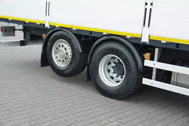 Scania P 320 / 6 X 2 / SKRZYNIOWY + HDS / HIAB 211 EP - 5 / OŚ SKRĘTNA / WYS. 14 M zdjęcie 36