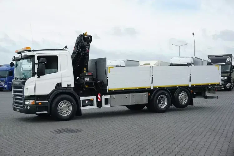 Scania P 320 / 6 X 2 / SKRZYNIOWY + HDS / HIAB 211 EP - 5 / OŚ SKRĘTNA / WYS. 14 M zdjęcie 4