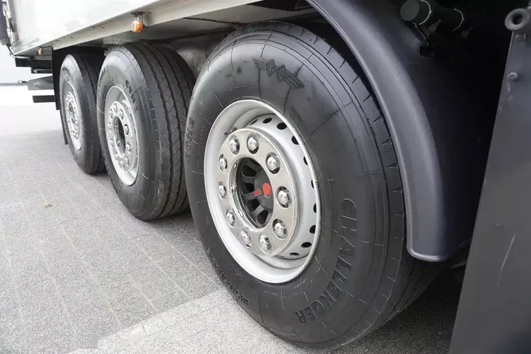 Mercedes Actros 1845 L BIG Space / Naczepa chłodnicza Kögel S24 Doppelstock / Carrier Vector 1550 / 2023 zdjęcie 16