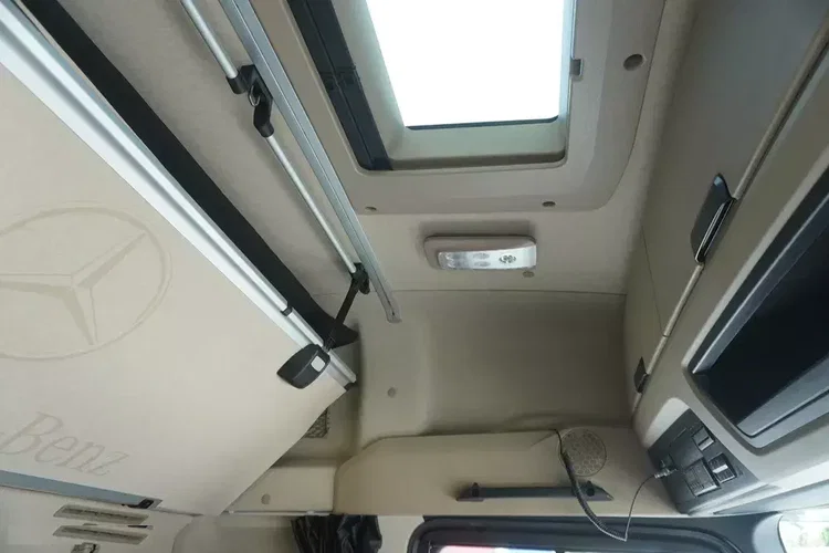 Mercedes Actros 1845 L BIG Space / Naczepa chłodnicza Kögel S24 Doppelstock / Carrier Vector 1550 / 2023 zdjęcie 29