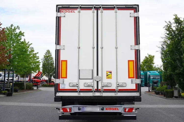 Mercedes Actros 1845 L BIG Space / Naczepa chłodnicza Kögel S24 Doppelstock / Carrier Vector 1550 / 2023 zdjęcie 3