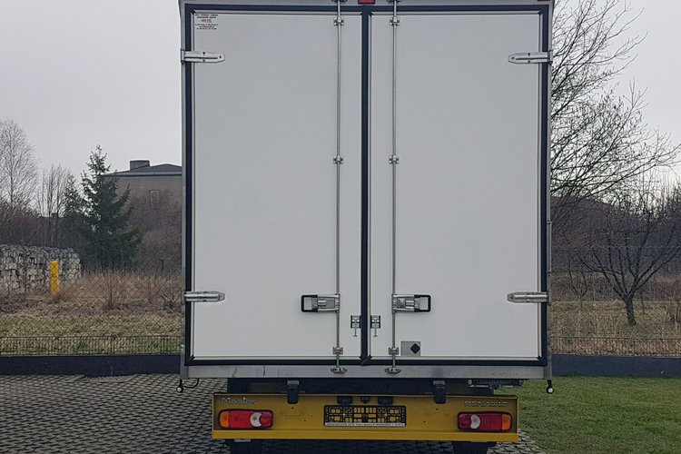 Renault Master KONTENER 8EP 4.21x2.23x2.22 KLIMA MANUAL KRAJOWY 6-BIEGÓW zdjęcie 16