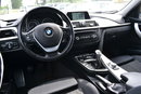BMW 318 Klimatyzacja Nawigacja Zadbany El. Klapa KeyLessGo zdjęcie 9