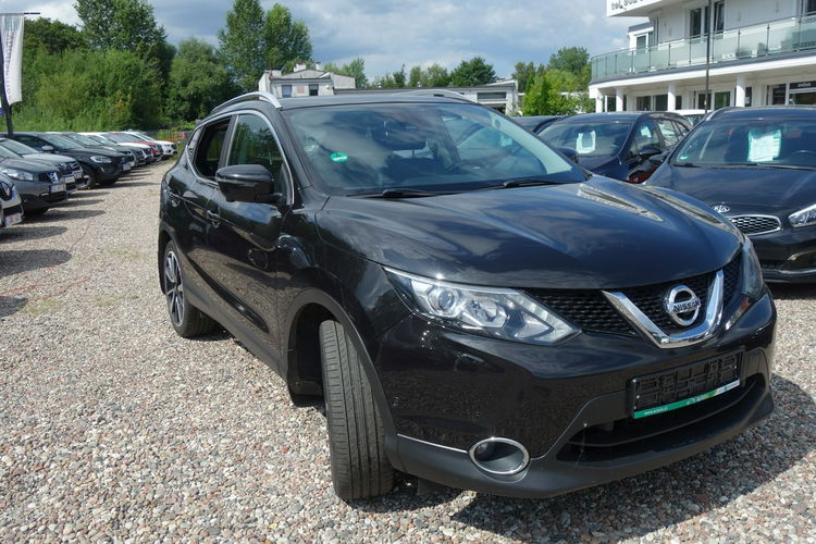 Qashqai Nissan Qashqai Tekna el fotele , grzane wentylowane , kamera 360 , panor zdjęcie 2