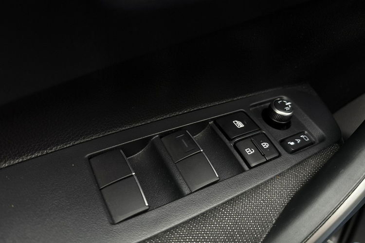 Toyota Corolla 1.5 VVTi STYLE salon Polska, gwarancja zdjęcie 24