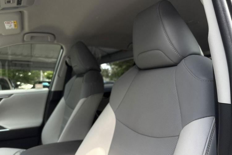 Toyota RAV-4 2.5 HSD EXECUTIVE, salon Polska, gwarancja, 4x2 zdjęcie 26