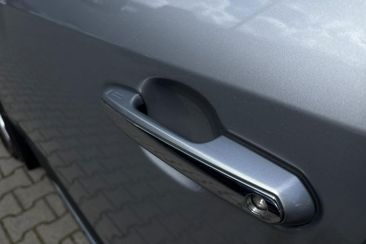 Toyota RAV-4 2.5 HSD EXECUTIVE, salon Polska, gwarancja, 4x2 zdjęcie 37