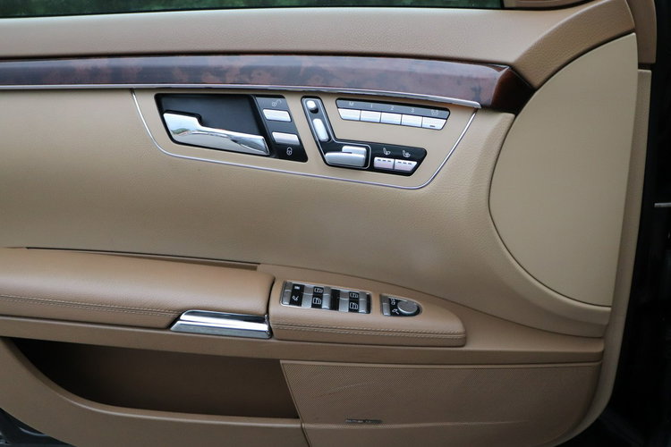 Mercedes S 320 SKÓRA, zarejestrowany, dodatkowy kpl opon z alu zdjęcie 18