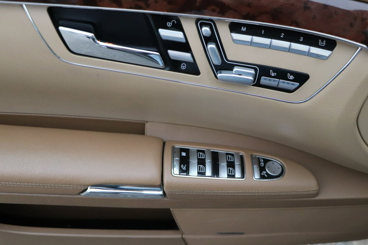 Mercedes S 320 SKÓRA, zarejestrowany, dodatkowy kpl opon z alu zdjęcie 19