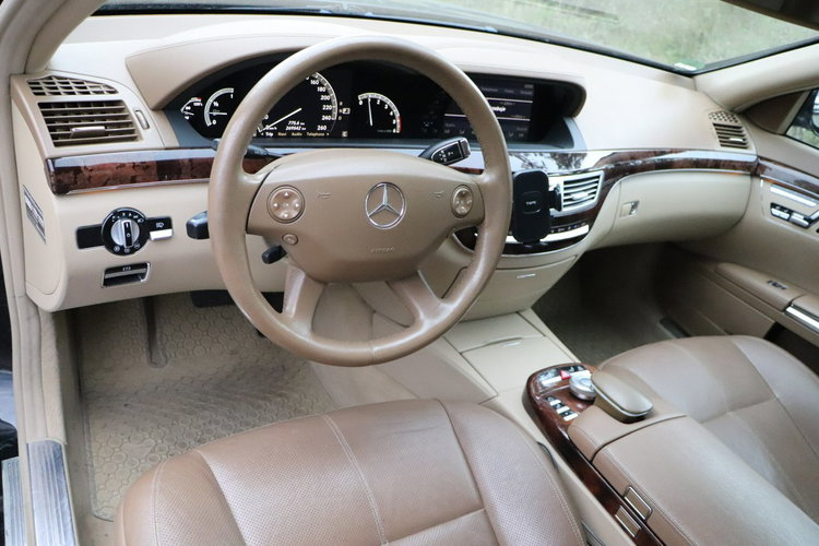 Mercedes S 320 SKÓRA, zarejestrowany, dodatkowy kpl opon z alu zdjęcie 7