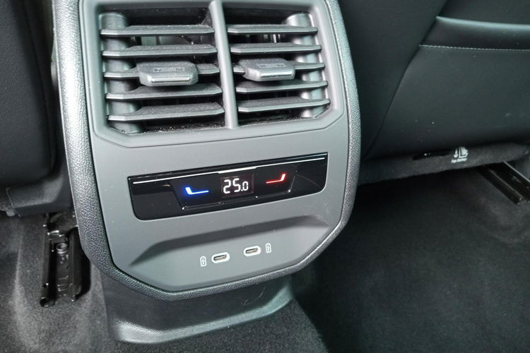 Cupra Formentor 1.5TSI 150KM DSG Ambiente Kamera Gwar. Dealer FV23% zdjęcie 26