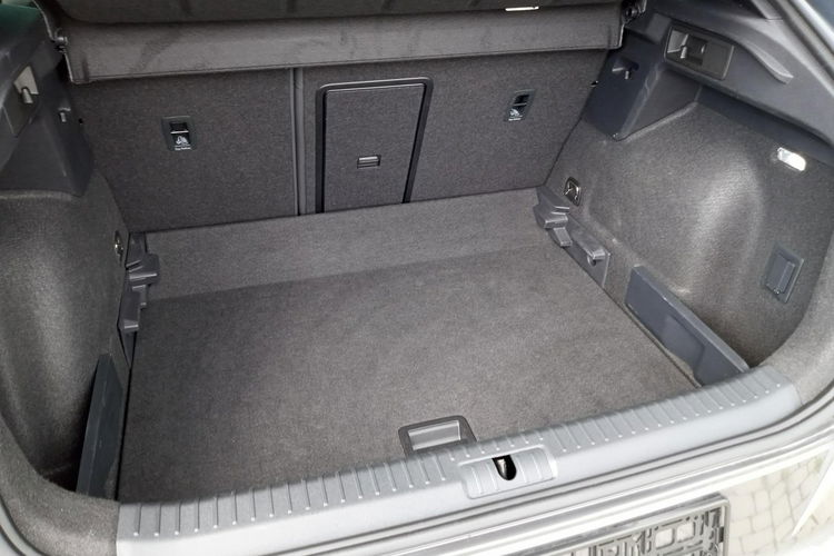 Cupra Formentor 1.5TSI 150KM DSG Ambiente Kamera Gwar. Dealer FV23% zdjęcie 29