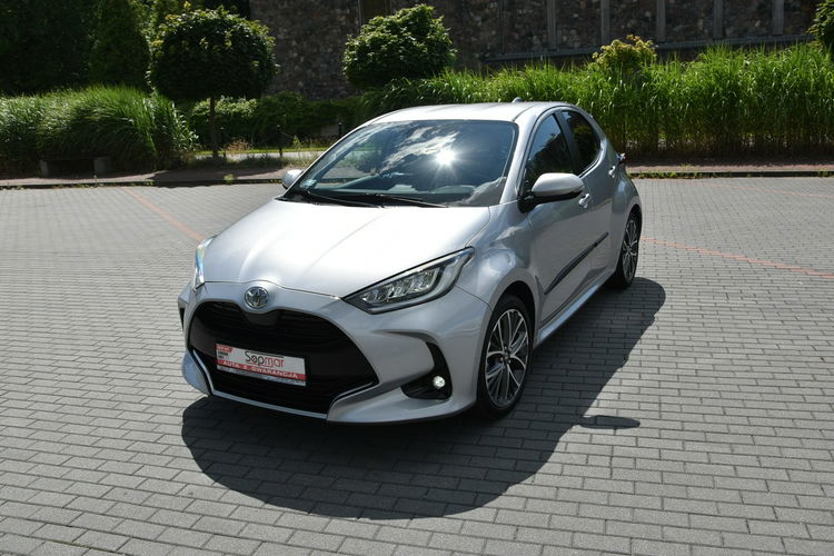 Toyota Yaris Executive 1.5 BENZYNA 125KM AUTOMAT 2022r. Polski SALON Skóra Virtual zdjęcie 22
