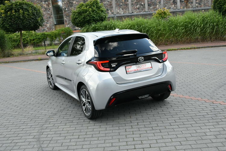 Toyota Yaris Executive 1.5 BENZYNA 125KM AUTOMAT 2022r. Polski SALON Skóra Virtual zdjęcie 26