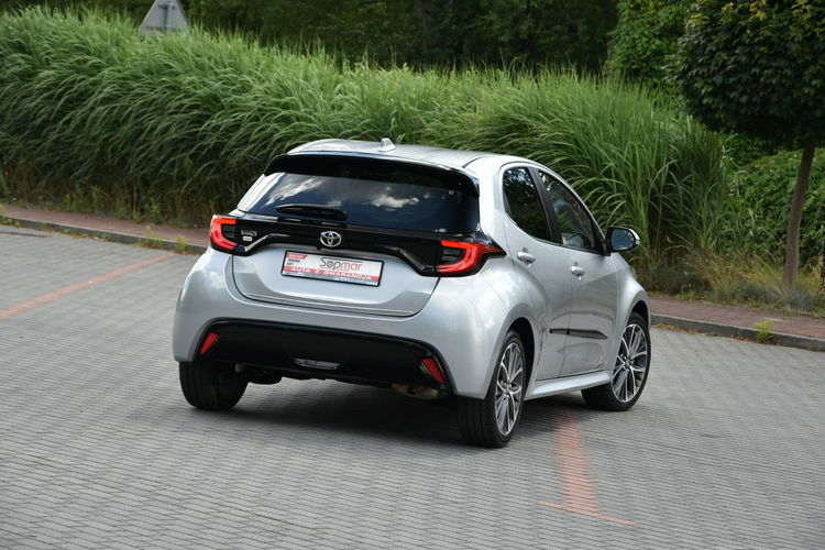Toyota Yaris Executive 1.5 BENZYNA 125KM AUTOMAT 2022r. Polski SALON Skóra Virtual zdjęcie 28