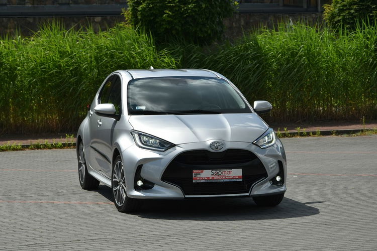 Toyota Yaris Executive 1.5 BENZYNA 125KM AUTOMAT 2022r. Polski SALON Skóra Virtual zdjęcie 29