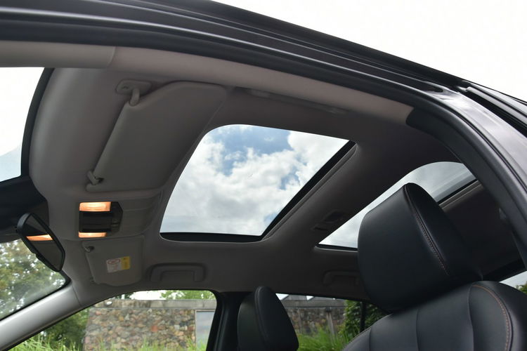 Mitsubishi Eclipse Cross AWD 1.5T MIVEC 163KM Automat 2018r. Instyle+ panorama Kamera360 Skóra zdjęcie 18