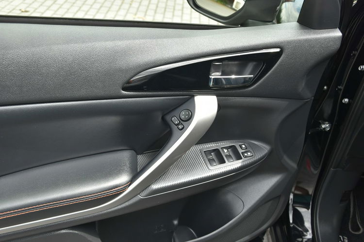 Mitsubishi Eclipse Cross AWD 1.5T MIVEC 163KM Automat 2018r. Instyle+ panorama Kamera360 Skóra zdjęcie 27