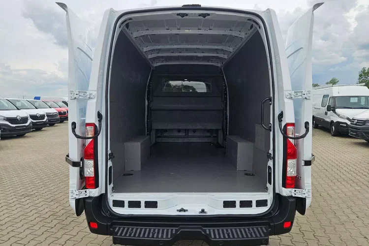 Renault Master L4H2 119999zł NETTO Brygadówka 7 osób 2.3dCi/145KM zdjęcie 10