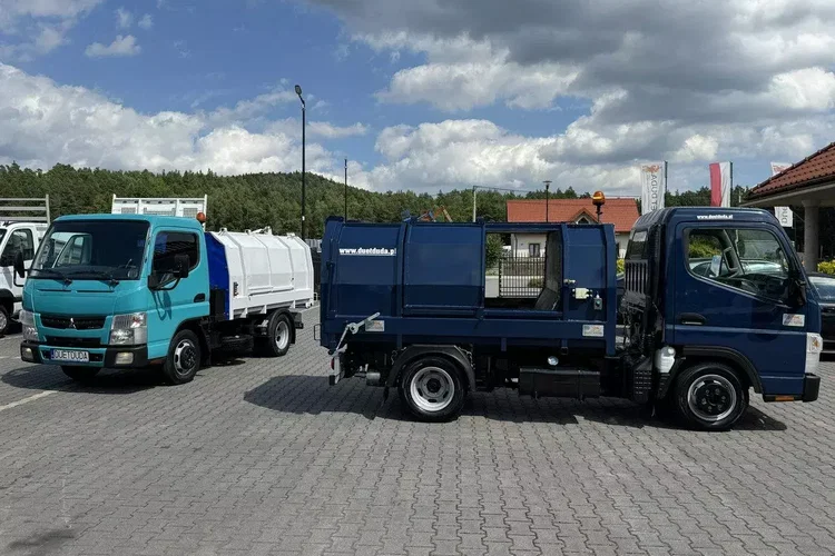 Mitsubishi Canter zdjęcie 37